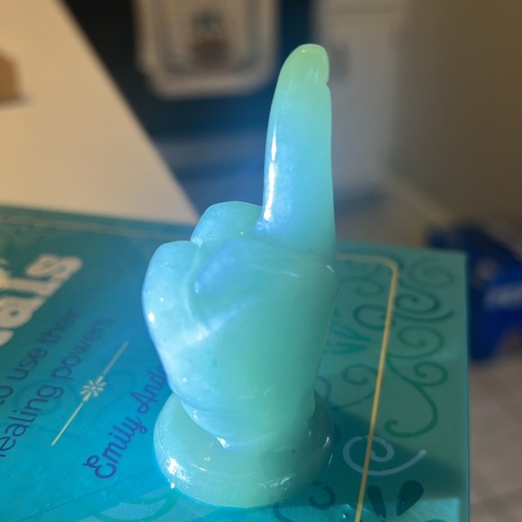 Green Aventurine Finger  😜 - Picture 4 of 5